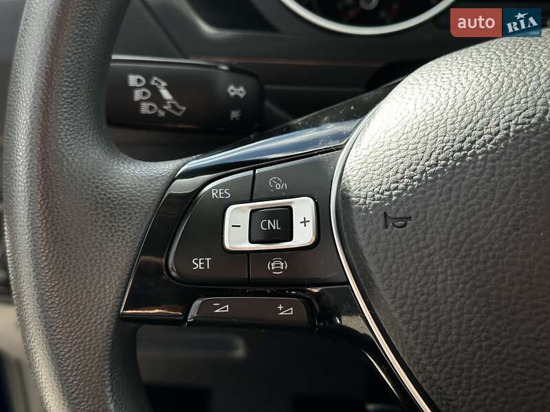 Позашляховик / Кросовер Volkswagen Tiguan 2021 в Львові