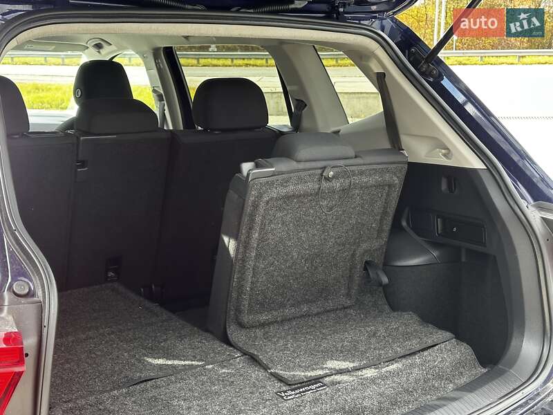 Позашляховик / Кросовер Volkswagen Tiguan 2021 в Львові