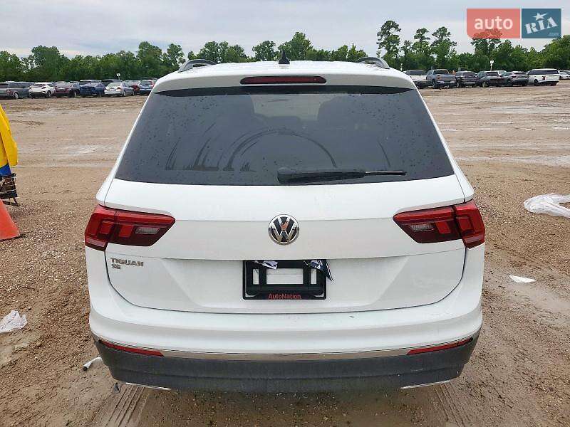 Позашляховик / Кросовер Volkswagen Tiguan 2021 в Львові