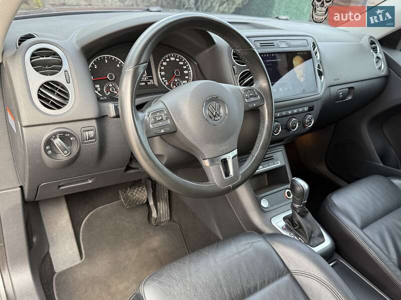 Внедорожник / Кроссовер Volkswagen Tiguan 2015 в Борисполе фото 44 Внедорожник / Кроссовер Volkswagen Tiguan 2015 в Борисполе