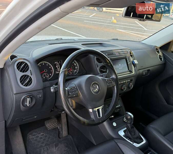 Внедорожник / Кроссовер Volkswagen Tiguan 2017 в Одессе фото 14 Внедорожник / Кроссовер Volkswagen Tiguan 2017 в Одессе