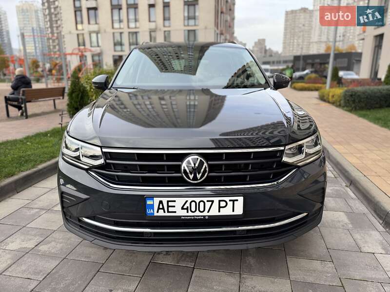 Позашляховик / Кросовер Volkswagen Tiguan 2021 в Києві фото 5 Позашляховик / Кросовер Volkswagen Tiguan 2021 в Києві