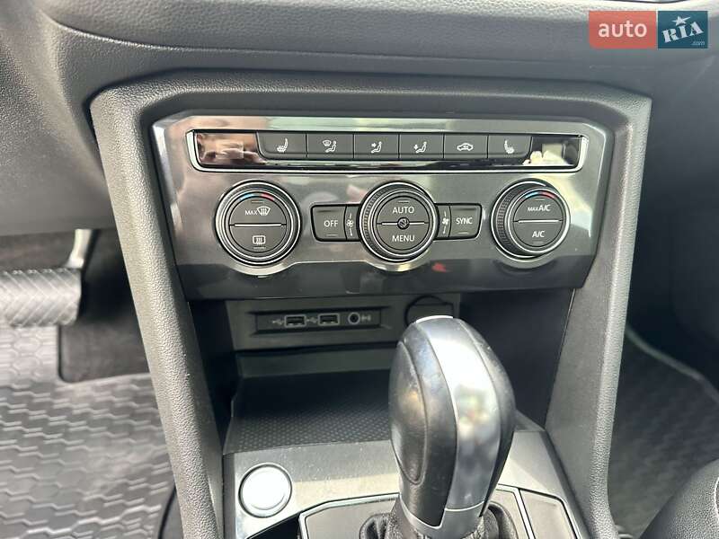 Внедорожник / Кроссовер Volkswagen Tiguan 2019 в Яворове фото 19 Внедорожник / Кроссовер Volkswagen Tiguan 2019 в Яворове