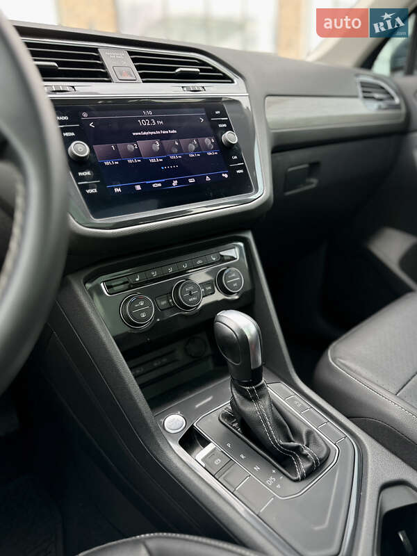 Внедорожник / Кроссовер Volkswagen Tiguan 2021 в Тернополе