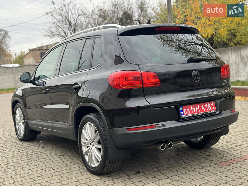 Позашляховик / Кросовер Volkswagen Tiguan 2015 в Дубні