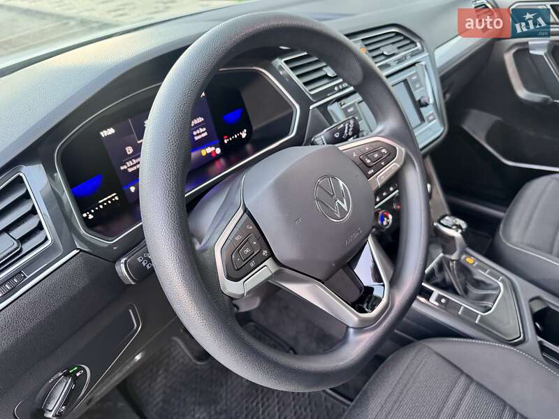 Позашляховик / Кросовер Volkswagen Tiguan 2022 в Одесі