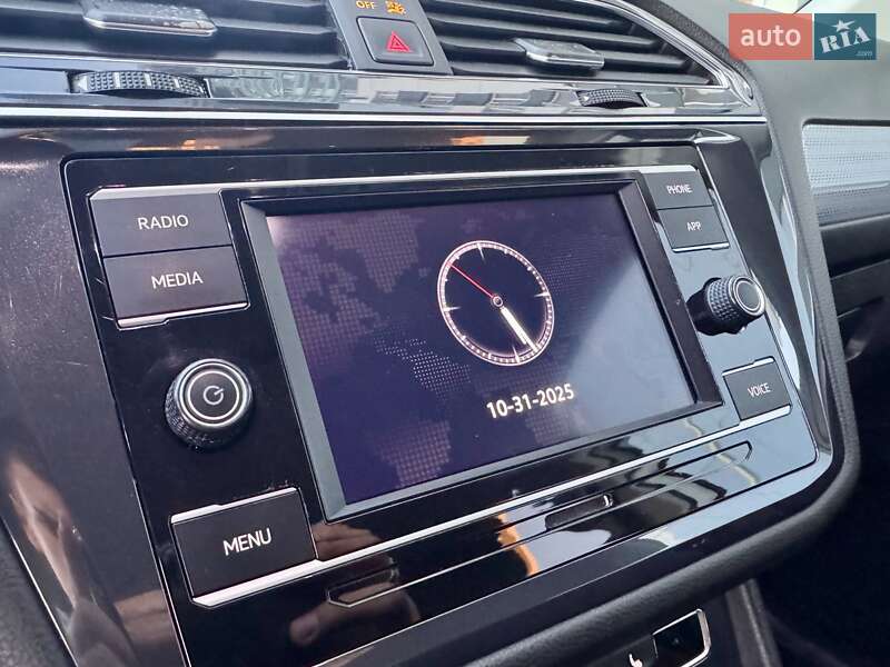 Позашляховик / Кросовер Volkswagen Tiguan 2022 в Одесі