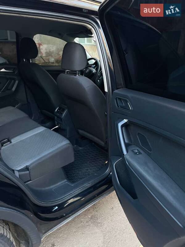Внедорожник / Кроссовер Volkswagen Tiguan 2019 в Виннице