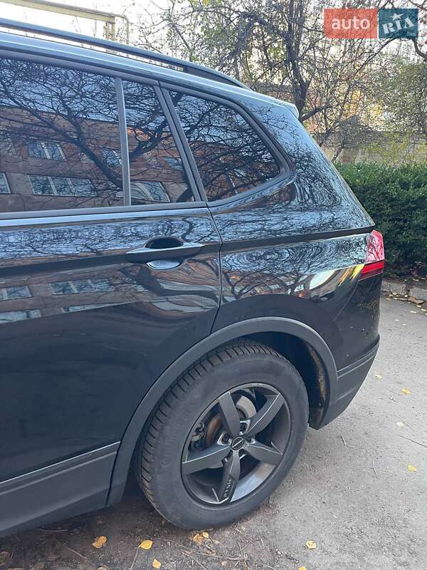 Внедорожник / Кроссовер Volkswagen Tiguan 2019 в Виннице
