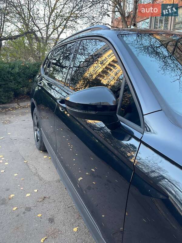 Внедорожник / Кроссовер Volkswagen Tiguan 2019 в Виннице