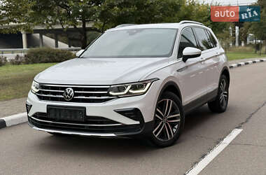 Внедорожник / Кроссовер Volkswagen Tiguan 2022 в Киеве Внедорожник / Кроссовер Volkswagen Tiguan 2022 в Киеве