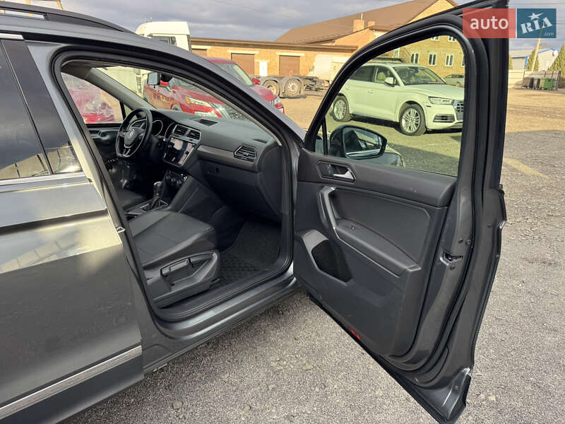 Внедорожник / Кроссовер Volkswagen Tiguan 2018 в Луцке фото 18 Внедорожник / Кроссовер Volkswagen Tiguan 2018 в Луцке