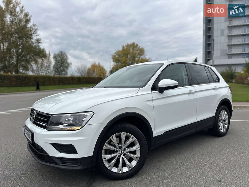Позашляховик / Кросовер Volkswagen Tiguan 2017 в Києві