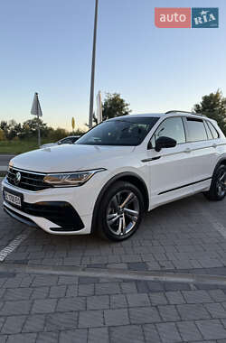Внедорожник / Кроссовер Volkswagen Tiguan 2023 в Львове