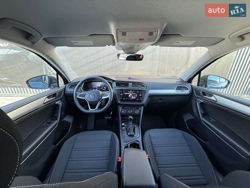 Позашляховик / Кросовер Volkswagen Tiguan 2024 в Львові