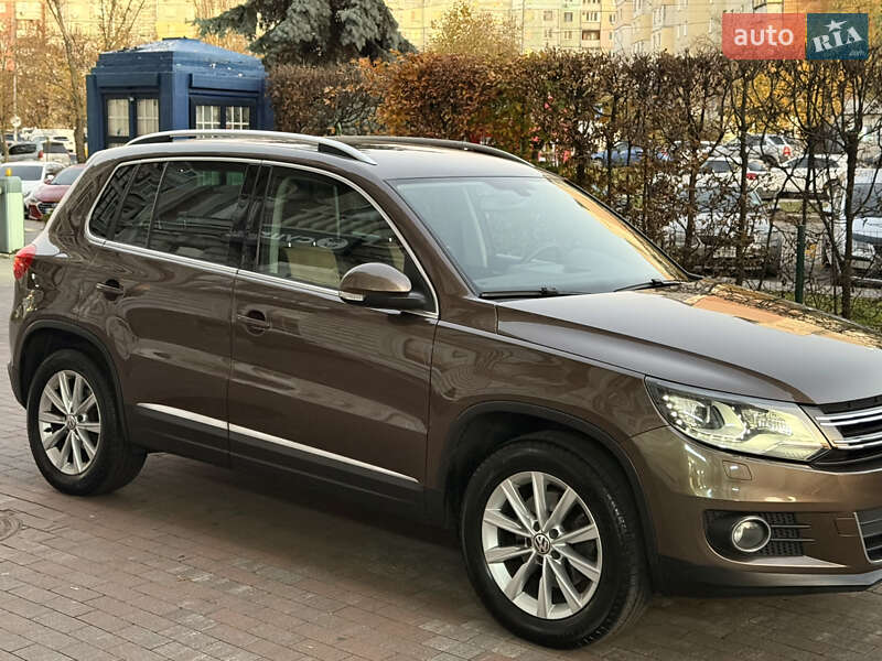 Внедорожник / Кроссовер Volkswagen Tiguan 2013 в Киеве фото 10 Внедорожник / Кроссовер Volkswagen Tiguan 2013 в Киеве