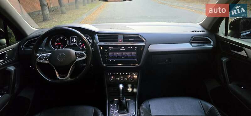 Внедорожник / Кроссовер Volkswagen Tiguan 2017 в Днепре фото 20 Внедорожник / Кроссовер Volkswagen Tiguan 2017 в Днепре