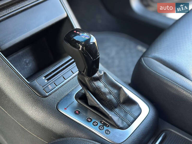 Внедорожник / Кроссовер Volkswagen Tiguan 2012 в Днепре