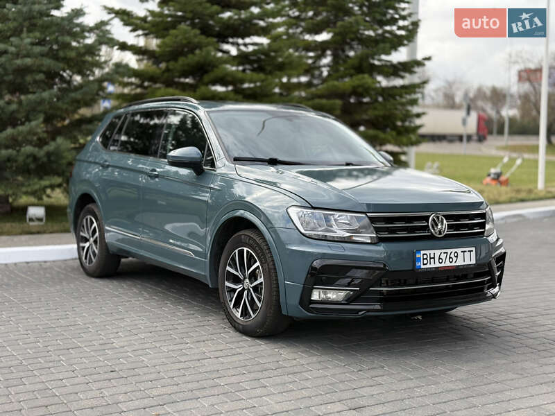 Внедорожник / Кроссовер Volkswagen Tiguan 2020 в Одессе