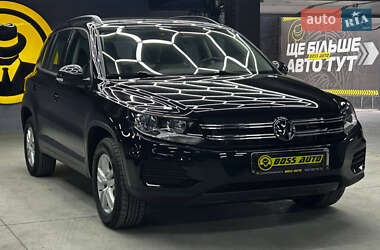 Внедорожник / Кроссовер Volkswagen Tiguan 2016 в Черновцах