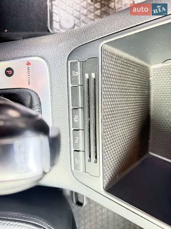 Внедорожник / Кроссовер Volkswagen Tiguan 2011 в Каменец-Подольском