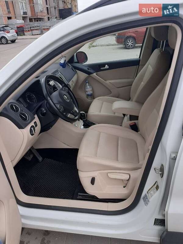 Позашляховик / Кросовер Volkswagen Tiguan 2016 в Тернополі