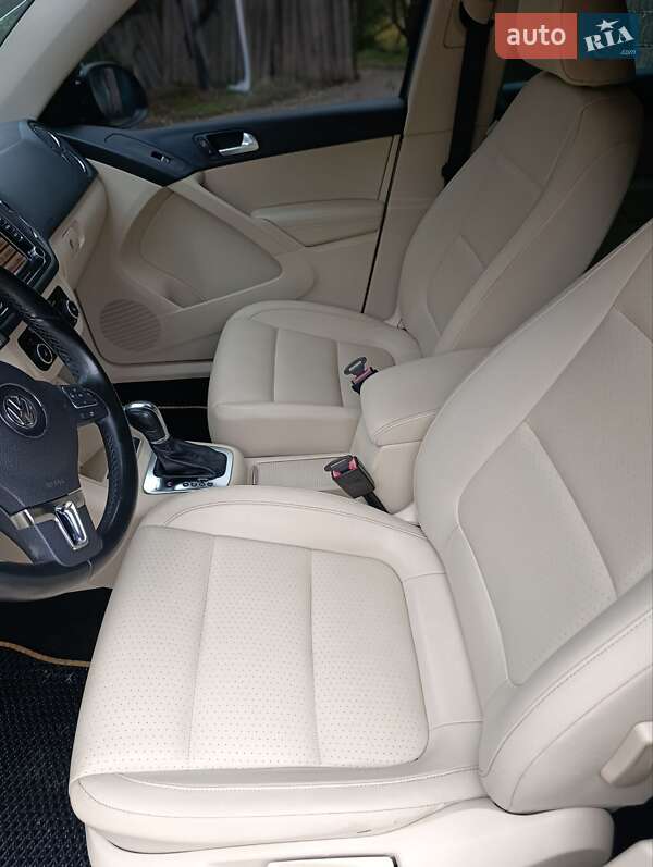 Внедорожник / Кроссовер Volkswagen Tiguan 2011 в Кривом Роге