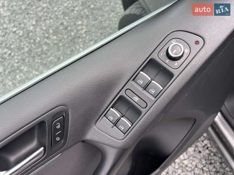 Позашляховик / Кросовер Volkswagen Tiguan 2015 в Львові