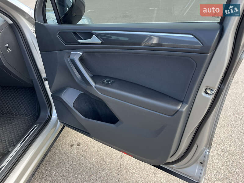 Позашляховик / Кросовер Volkswagen Tiguan 2020 в Полтаві