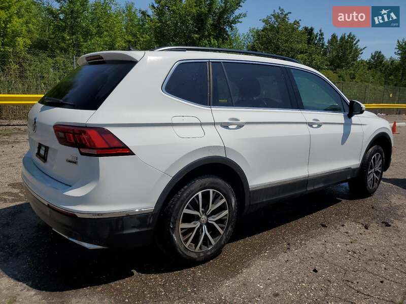 Внедорожник / Кроссовер Volkswagen Tiguan 2018 в Днепре фото 3 Внедорожник / Кроссовер Volkswagen Tiguan 2018 в Днепре