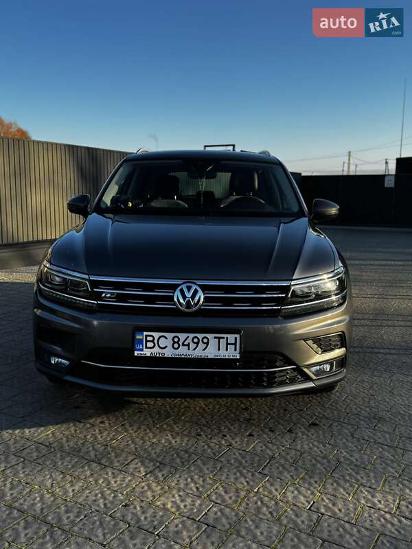 Внедорожник / Кроссовер Volkswagen Tiguan 2019 в Львове