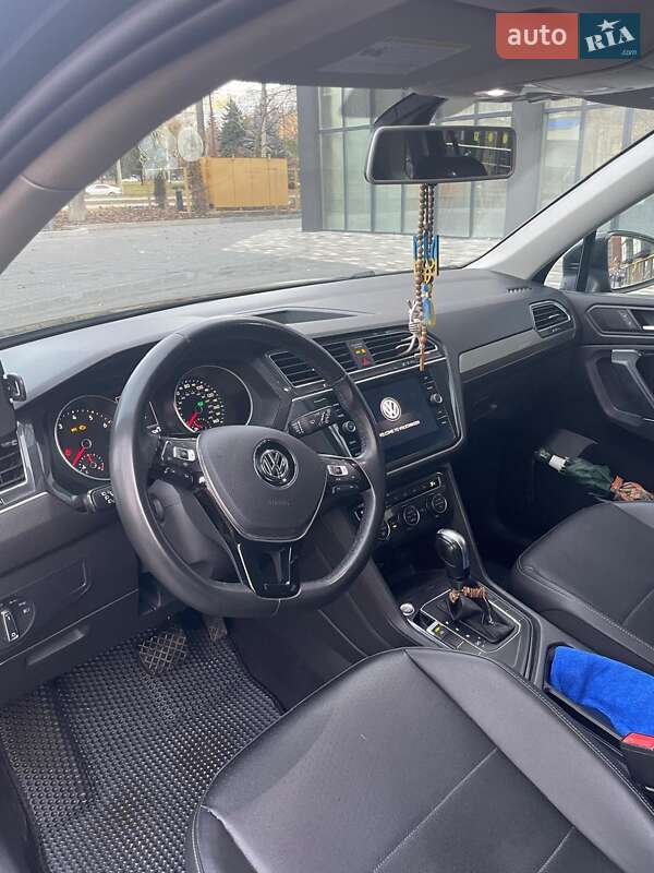 Внедорожник / Кроссовер Volkswagen Tiguan 2019 в Полтаве