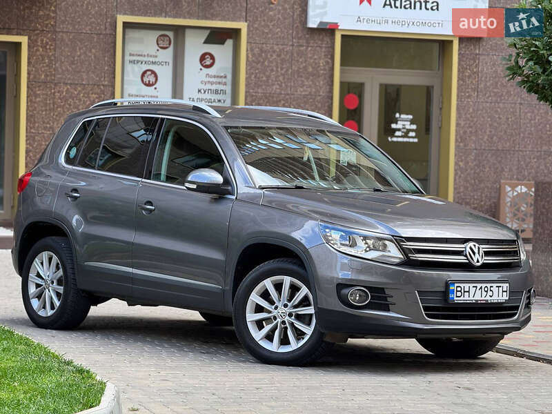 Внедорожник / Кроссовер Volkswagen Tiguan 2016 в Одессе фото 5 Внедорожник / Кроссовер Volkswagen Tiguan 2016 в Одессе