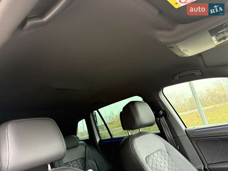 Внедорожник / Кроссовер Volkswagen Tiguan 2023 в Киеве