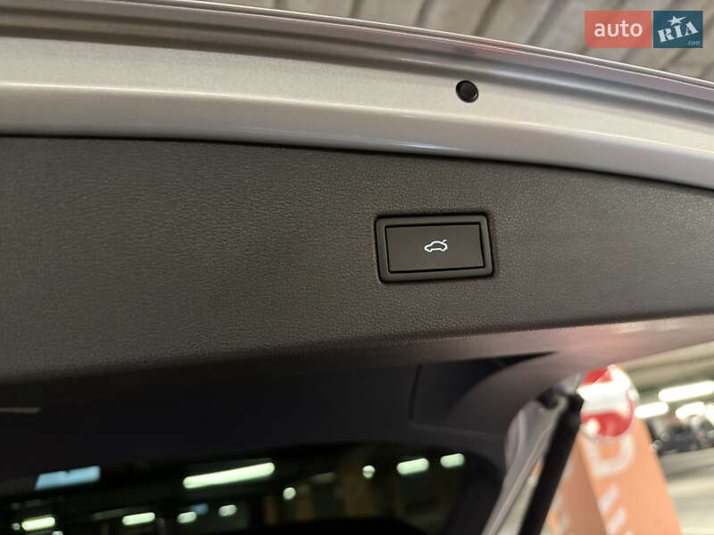 Внедорожник / Кроссовер Volkswagen Tiguan 2023 в Киеве