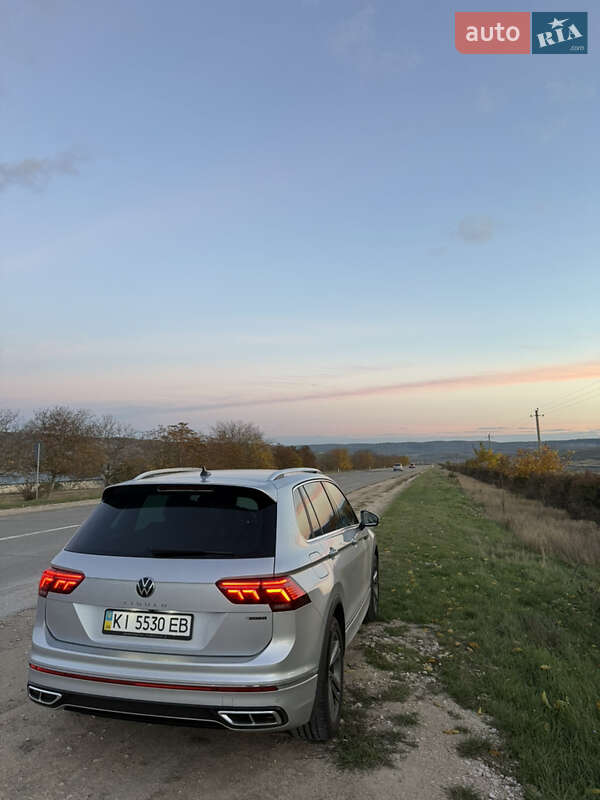 Внедорожник / Кроссовер Volkswagen Tiguan 2023 в Киеве