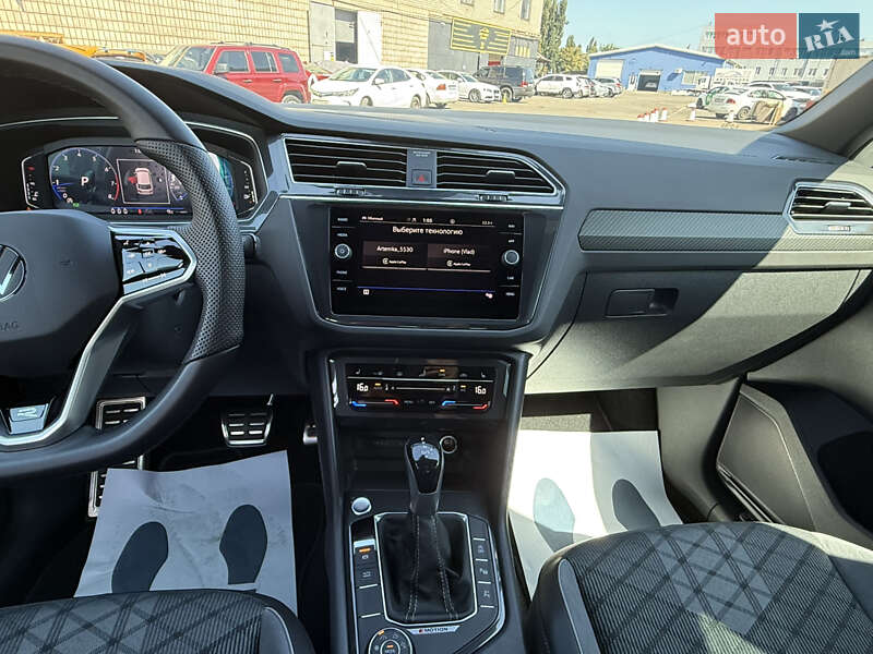 Внедорожник / Кроссовер Volkswagen Tiguan 2023 в Киеве