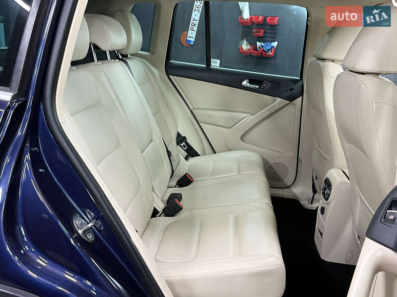 Внедорожник / Кроссовер Volkswagen Tiguan 2015 в Бориславе