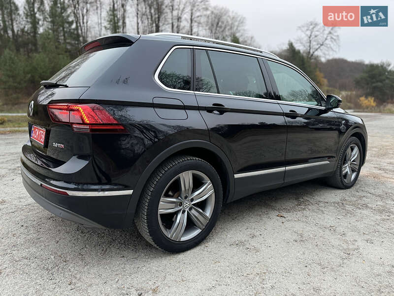 Внедорожник / Кроссовер Volkswagen Tiguan 2017 в Бережанах