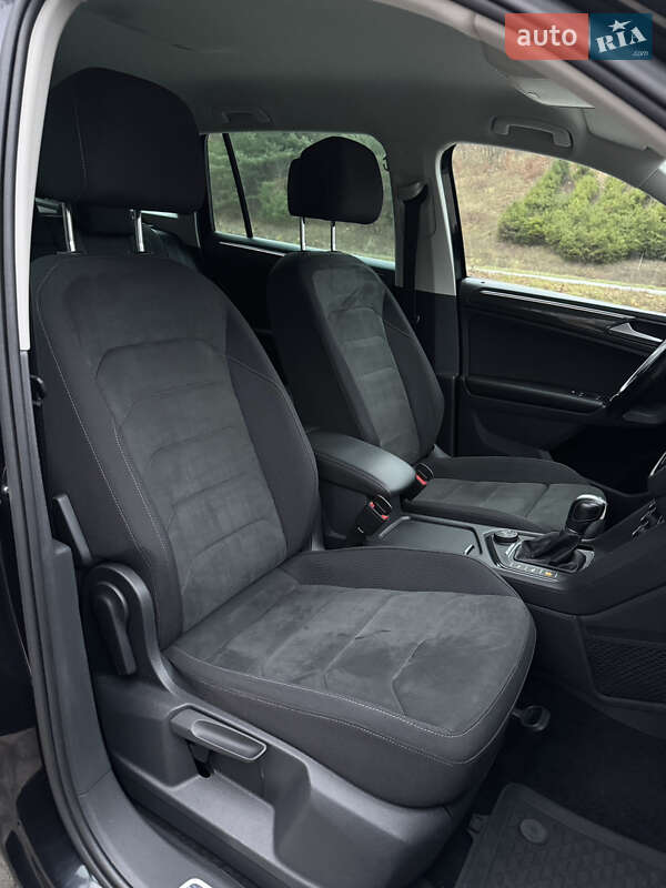 Внедорожник / Кроссовер Volkswagen Tiguan 2017 в Бережанах