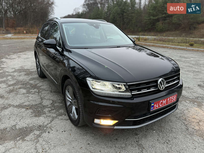 Внедорожник / Кроссовер Volkswagen Tiguan 2017 в Бережанах