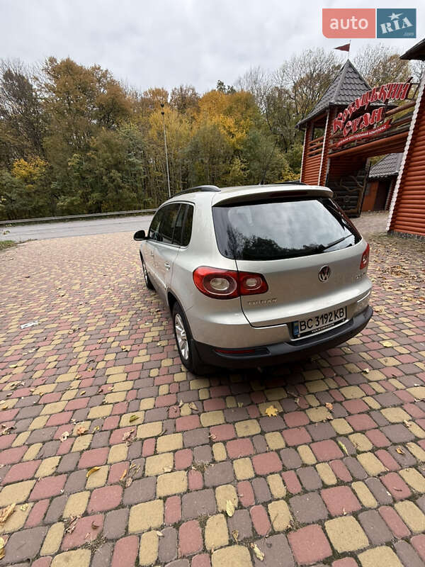 Внедорожник / Кроссовер Volkswagen Tiguan 2009 в Виннице