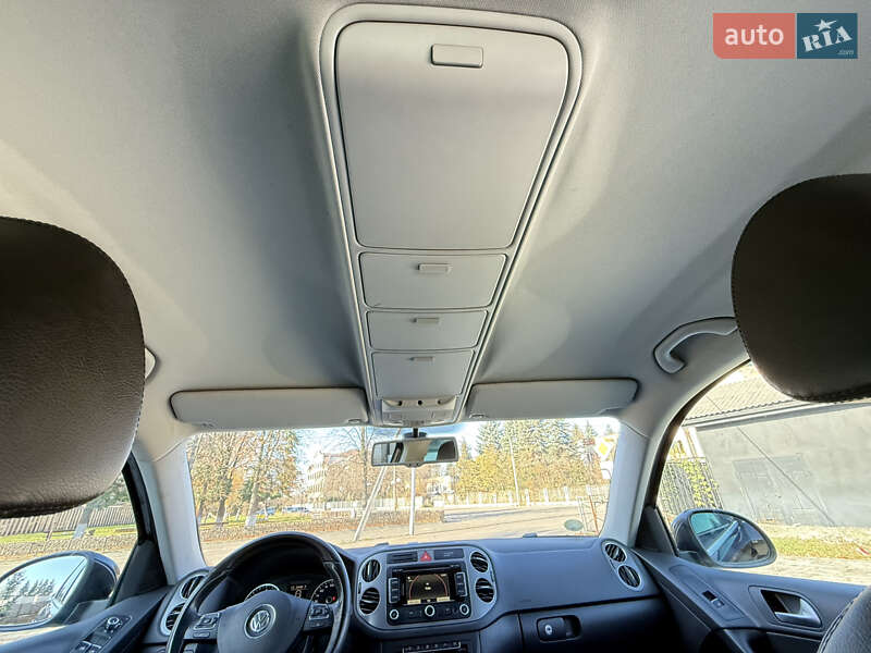 Внедорожник / Кроссовер Volkswagen Tiguan 2011 в Тячеве