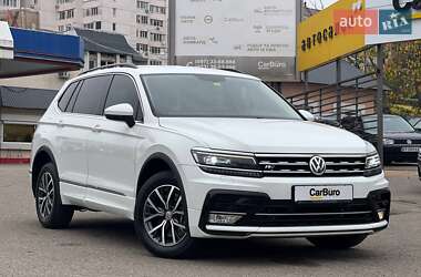 Внедорожник / Кроссовер Volkswagen Tiguan 2018 в Одессе