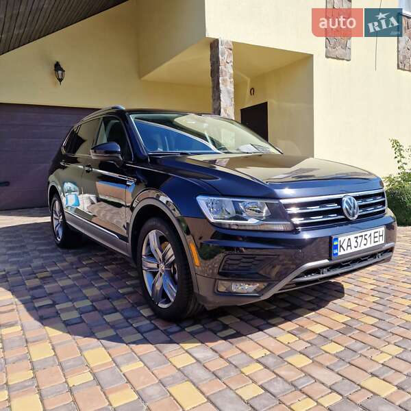 Позашляховик / Кросовер Volkswagen Tiguan 2020 в Києві фото 6 Позашляховик / Кросовер Volkswagen Tiguan 2020 в Києві