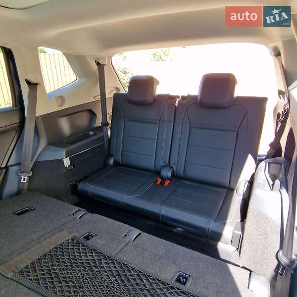 Позашляховик / Кросовер Volkswagen Tiguan 2020 в Києві фото 17 Позашляховик / Кросовер Volkswagen Tiguan 2020 в Києві