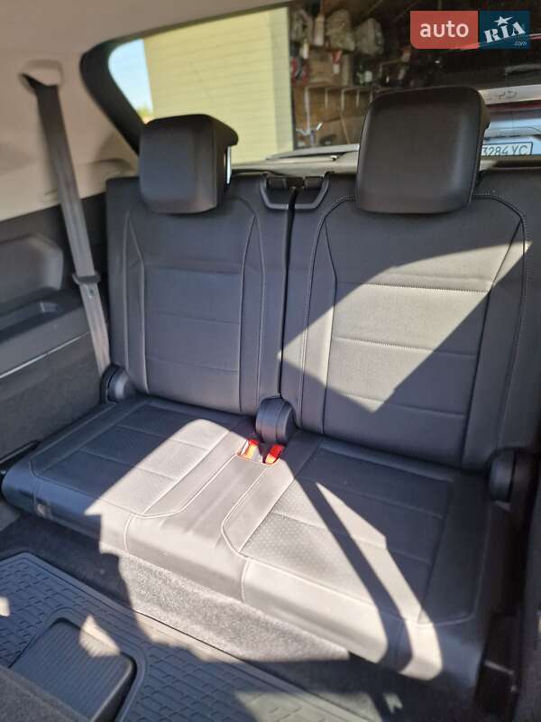 Позашляховик / Кросовер Volkswagen Tiguan 2020 в Києві фото 24 Позашляховик / Кросовер Volkswagen Tiguan 2020 в Києві