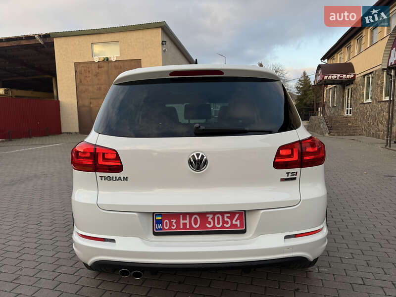 Позашляховик / Кросовер Volkswagen Tiguan 2017 в Володимирі