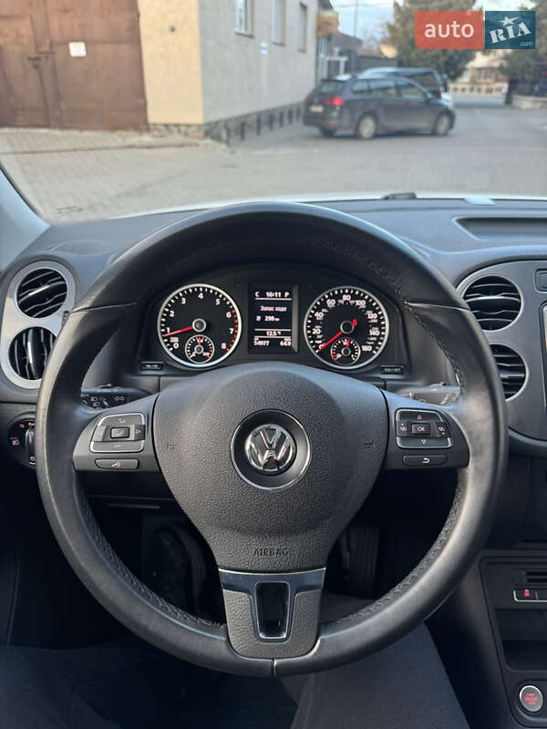 Позашляховик / Кросовер Volkswagen Tiguan 2017 в Володимирі