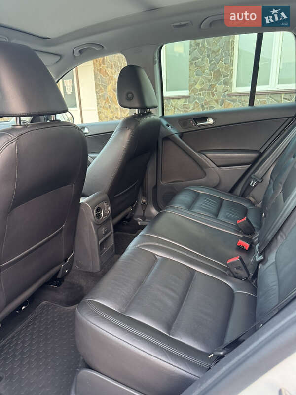 Позашляховик / Кросовер Volkswagen Tiguan 2017 в Володимирі